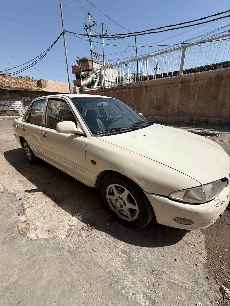 بروتون 2004 كير اوتماتيك السياره بسمي السياره تبريد المكينه الكير نضيفات الكهربائيات كلها شغاله الصدر نص عمر بيها كم طخه وشويه 38 ورقه بيها مجال مكاني بغداد العلاوي *********** بغداد, العراق
