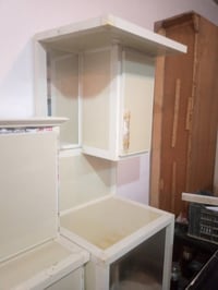 كاونتر اربع مترت حيل نضيف ويه سنك متر ونص مرمر اربع قطع سعره ٤٠٠وبيه م...