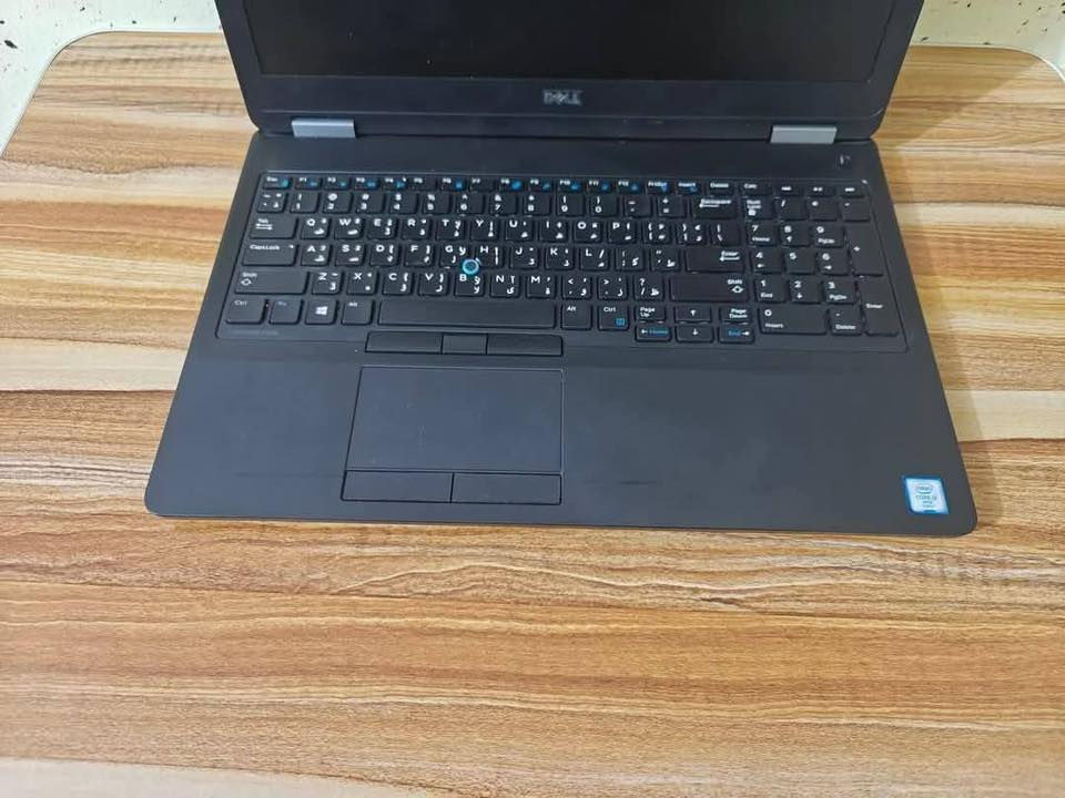 💰 السعر : 250 ألف ومجال بسيط
المواصفات :✨
 

💻 Dell 5570 الجيل السادس

🔧 المواصفات:

المعالج: Intel Core i5-6300U – الجيل السادس

الرام: 8GB DDR4

التخزين: 256GB SSD

كرت الشاشة: Intel HD Graphics 520 

الشاشة: 15.6 إنج LED

نظام التشغيل: Windows 10 مفعل

📦 الملحقات:

شاحن أصلي مع جنطه 
ماوس بلوتوث 
للتواصل / 
*********** وموجود بي واتساب
