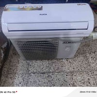سبلت واحد طن اوكيا انفيرتر شغال بس ليك في الفريز الداخلي 07902170259