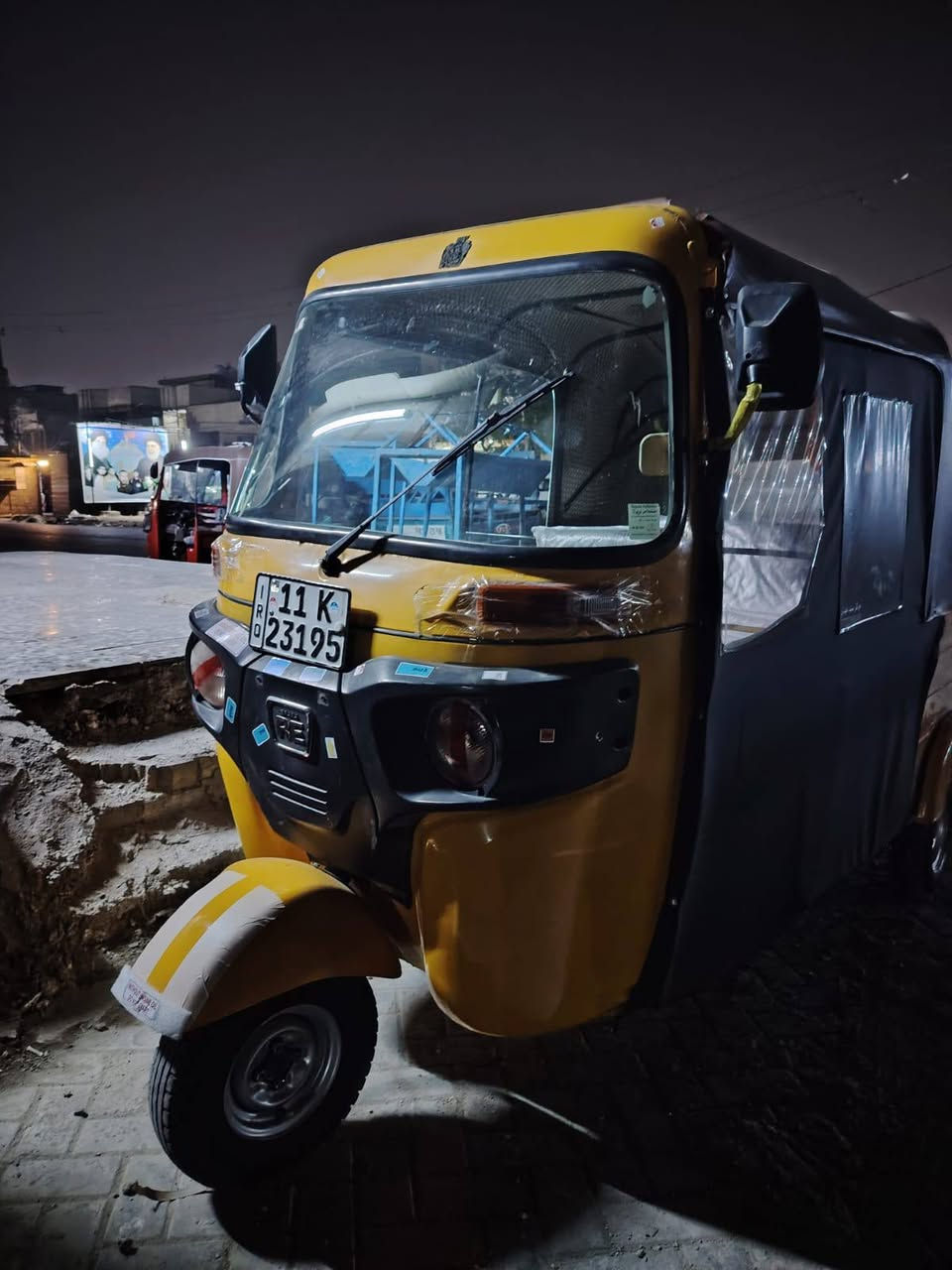 السلام عليكم تكتك للبيع مديل 2019 شهر 10 رقم وسنويه بغداد انكليزي كشره بيه صباغ بل لغد واحد  ودس فقط 
مكينه نظيفه وحلوه مكان بغداد مدينه الصدر ***********/‏‪***********‬‏
