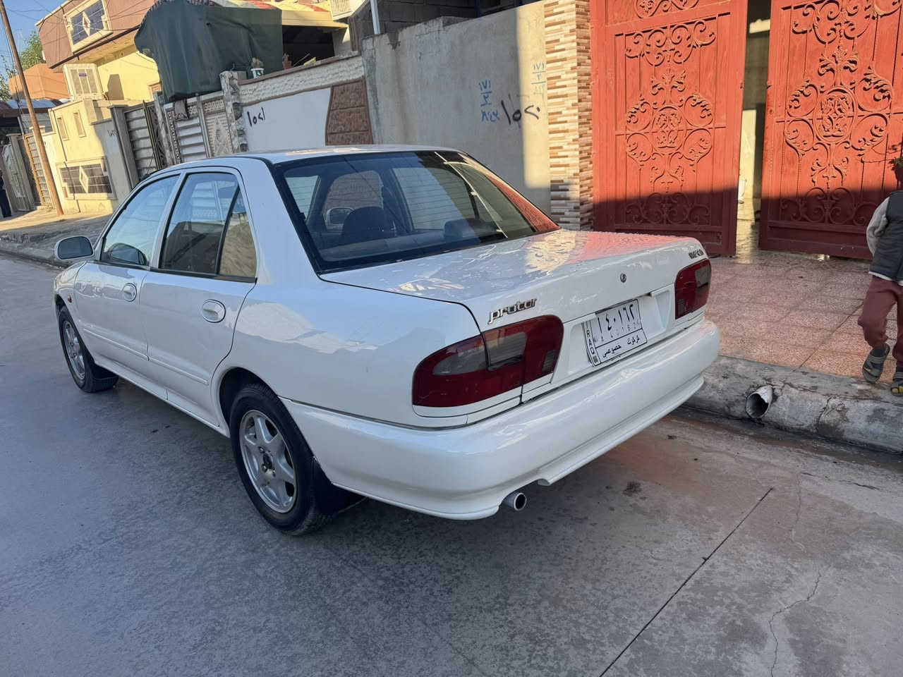 السلام عليكم
#بروتون 2004 للبيع 
محرك جديد مال كصه 
تايرات جدد رقم كركوك شرط التحويل 
صبغ شبر بال صندوك ونص باب السياق 
السعر $52 وبيها مجال 
للاستفسار /***********
