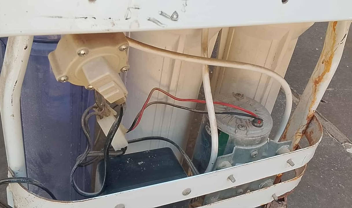 فلتر ماء للبيع شغال ونضيف 
60 وبيه مجال


**إذا كنت صاحب هذا الإعلان وتريد حذفه لأي سبب، رجاءا أرسل رسالة إلى الدعم الفني**