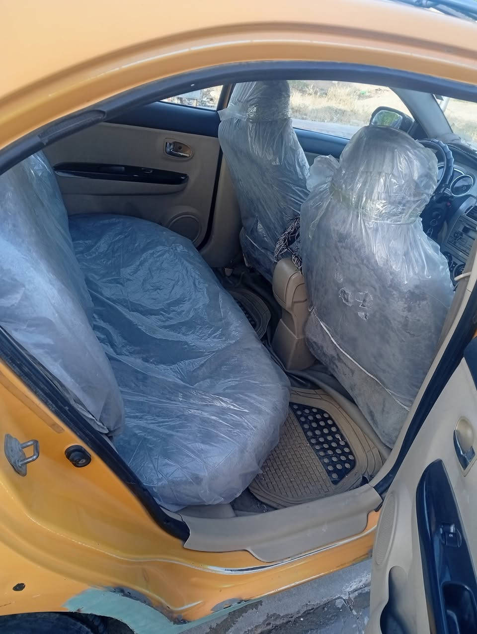 كريت ويل فولكس للبيع سياره تبريد تدفئه كله شغال بدون اي ضرر وبدون صبغ ومصفره هيئه وغرامات سياره مكانها ديالى جلولاء رقم الهاتف +964 773 637 6551
السعر 50 وبيها مجال


**إذا كنت صاحب هذا الإعلان وتريد حذفه لأي سبب، رجاءا أرسل رسالة إلى الدعم الفني**