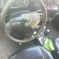 كيا بيكانتو 2008 لون سلفر رقم ديالى سنوية جديدة مكانه بغداد 0770925824...