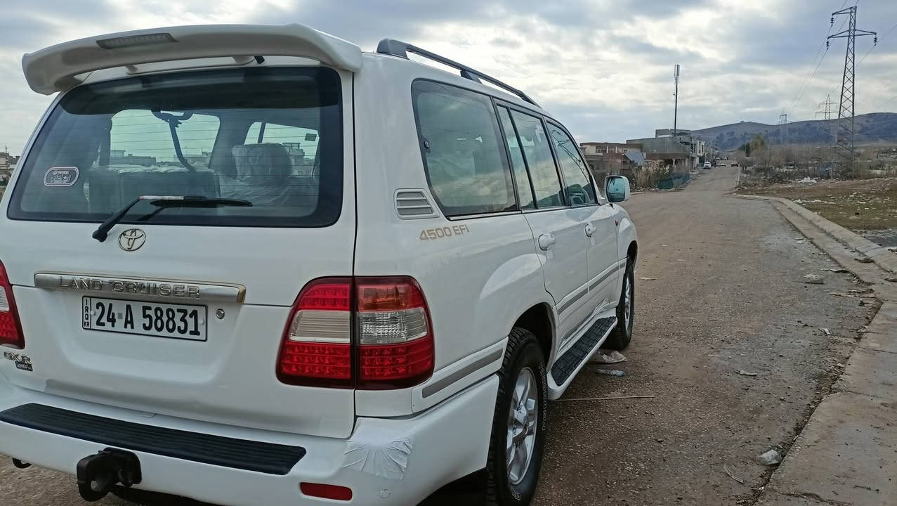 سڵاوی خواتان لیبێ
مونیکامۆدیل 2007 فول فول مواسە فات 
بێ بۆیاخ بی سار دبێ کرانە وە 
مە کینە ی نە کراوە تە وە گێر مە کینە 
هه موو گیانی بە شە رت تایە لوک 
نمونە لە جوانی لە سە ر دە قی شە ریکە ماوە تە وە 
بۆ سعر پە یوە ندی بکە 
***********
***********
شوێن چم چماڵ
