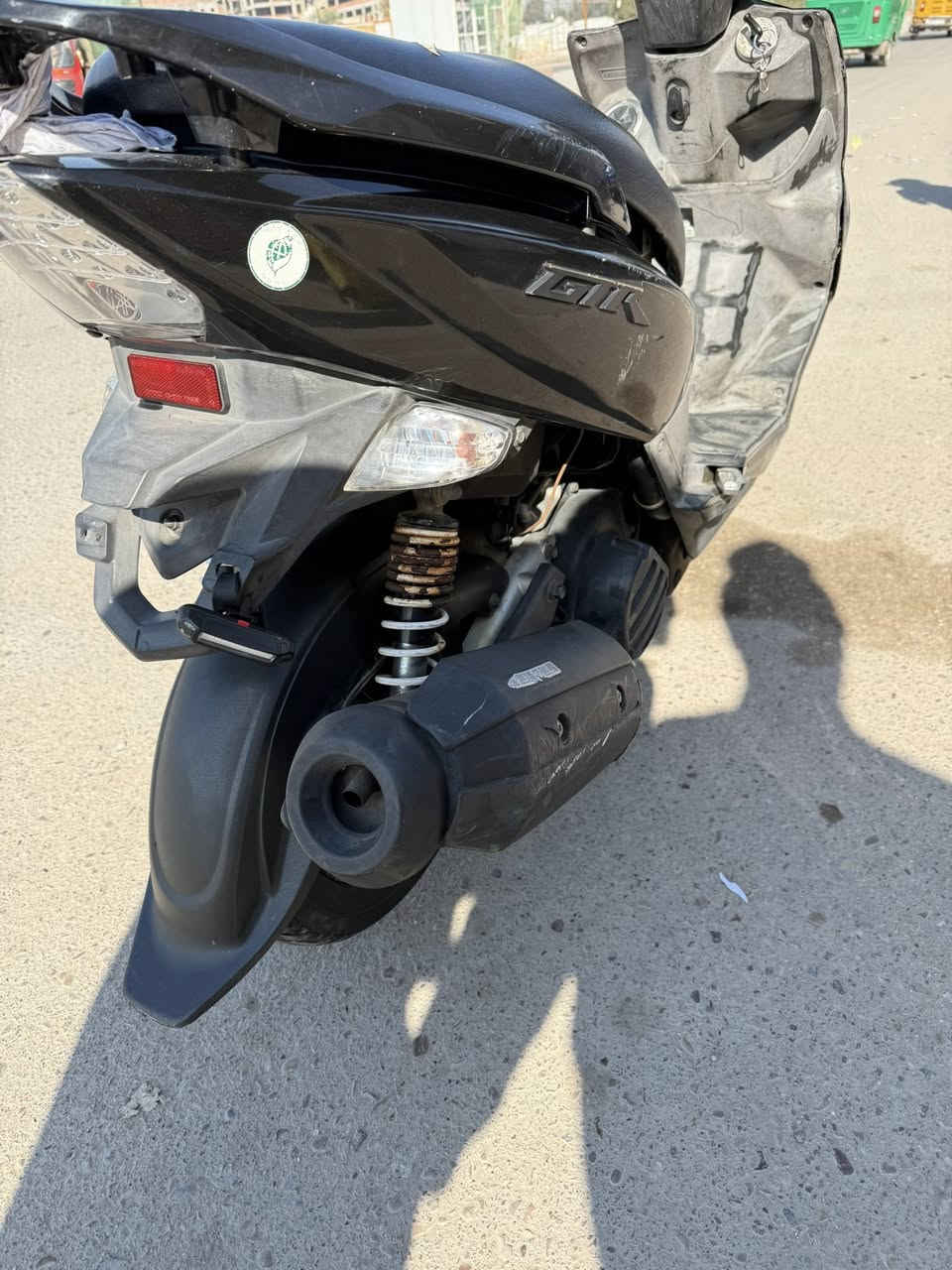 سلام عليكم دراجة جي تي آر صار شهر من نازلة رمبة سعر ٨٥٠ مكان بغداد هاتف ***********
