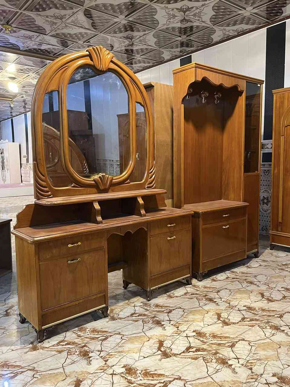 يالله السلام عليكم
العنوان السده محلات الحنشول 
غرفه صاج لبيع شغل ثقيل 
غرفه نضيفة 
السعر 650 
وبيها مجال 
***********
***********
