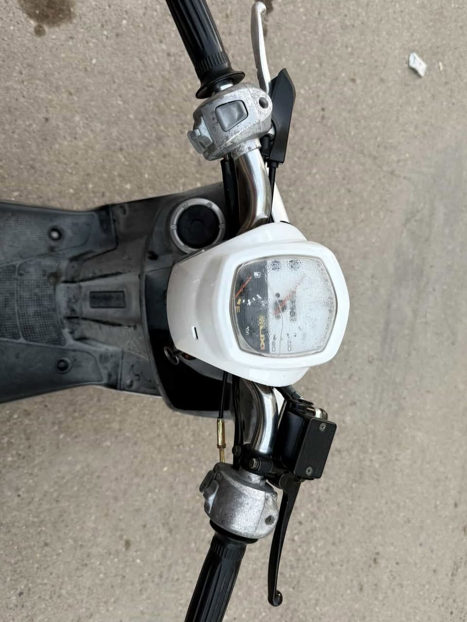 السلام عليكم بوليسه للبيع كفاله عامه مكينه بلاد دراجه برقي مناقصها فقط الكشن سلف هندر اشاير كله شغال مكاني بعقوبه سعر ٦٥٠ وبيها مجال *********** فقط واتساب متواجد وخاص مفتوح
