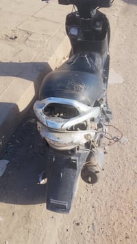 دراجه للبيع صيام سعر 200 وبي مجال هندر كهربائيات 07716932406