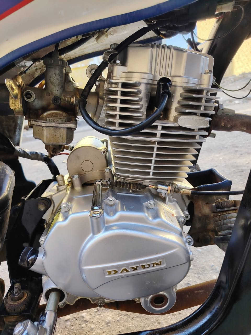 سلام عليكم ستوته للبيع مودي 12 اوراق كامله وجدد وكيلهه سيد شهاب ستوته تعمير كله جديد محرك اول تبديلت دهن كارتون تجي وتكلب وتقتنع ونسولف تواي ابو الخطه جدد تاير كدام امس شاده جديد ***********
