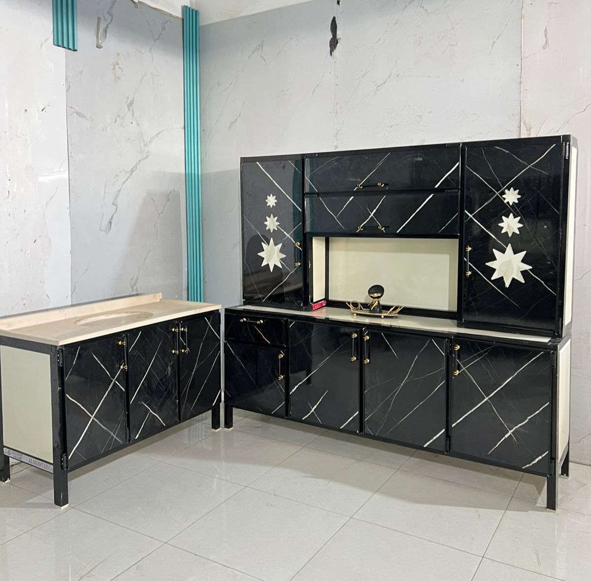 كاونتر مترين  مع ملحق مترين 🍃
مع سنك مرمر متر و20 🍃

ألسعر 275 ألف 🌷

ألتوصيل 🚛🚛🚛
داخل بغداد .. مجاني 🌸
أطراف 15 ألف 🌸

واسط// (25) الف 
-بدره - %جصان %-الحي %-الموفقيه -ناحيةالدجيلي %-اطراف واسط (50) الف.
ديالى //- بعقوبه %- الخالص 25%
الأبعد 50الف 
كربلاء المقدسة
بابل 
نجف الاشرف 25 الف 
القادسية و المشخاب 35
الديوانيه 25 الف 
ديوانية  شافعية  آل بدير  50
بابل - جبلة 35
ناصرية  سماوة  ميسان 35
بصرة 35


**إذا كنت صاحب هذا الإعلان وتريد حذفه لأي سبب، رجاءا أرسل رسالة إلى الدعم الفني**