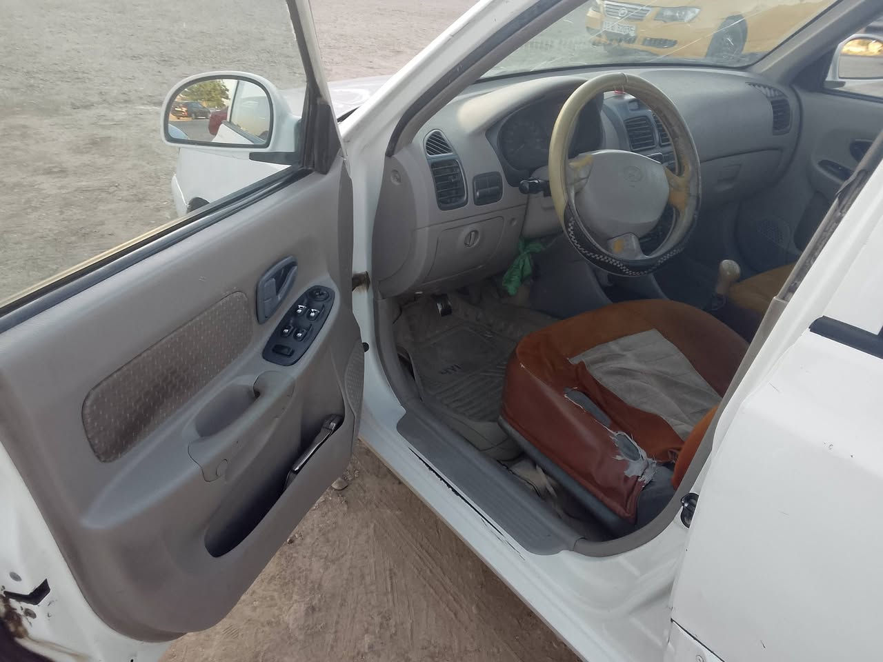 موديل 15 كفالة بس نص جملغ سايق بارد سعر مناسبة حيل لأن عدنا مريض جفاك شر ***********مكني حلة
