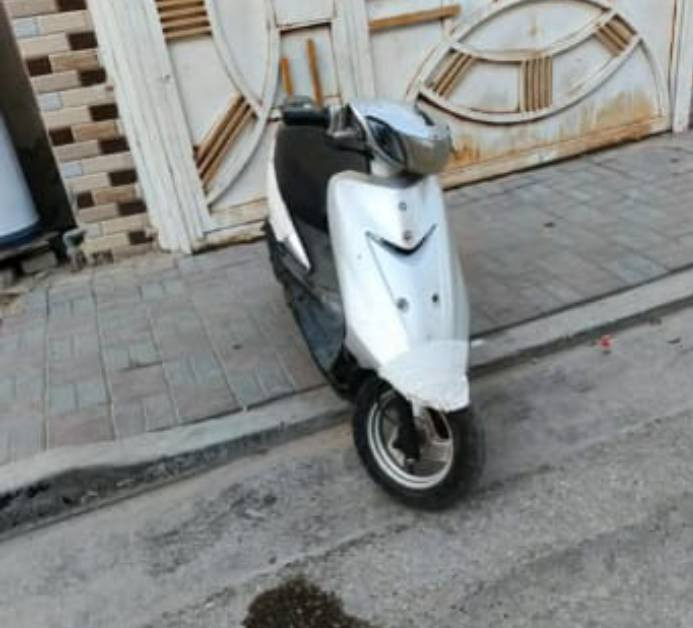 سلام عليكم دراجه البيع كربلاء شهداء سيف سعد مكاني  دراجه ما مفتوحه ونضيفه وشلعه شك كاع  محركه ناعم دراجه هندر واحد شرط بس رايدله اشاير امامي وره يشتغلن بك لايت يشتغل ولايت امامي محرك ناعم حلوه والله بس مستعجل عله بيعه 225بيه مجال قليل دراجه نضيفه شوفت عينك ***********
