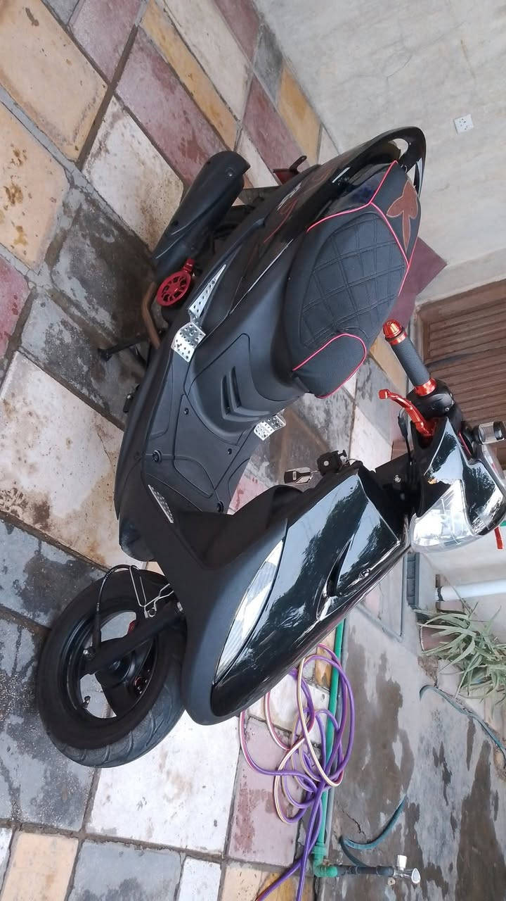 دراجه ماكس للبيع مكينه ما مفتوحه الدراجه جديده ومكفوله دراجه نظيفه بس بيه نواقص بسيطه السعر 750 وبيه مجال  العنوان بغداد بغداد الجديده سيطره جبار ابو الشربت ع القناة قرب مثلجات التوت رقمي ***********
