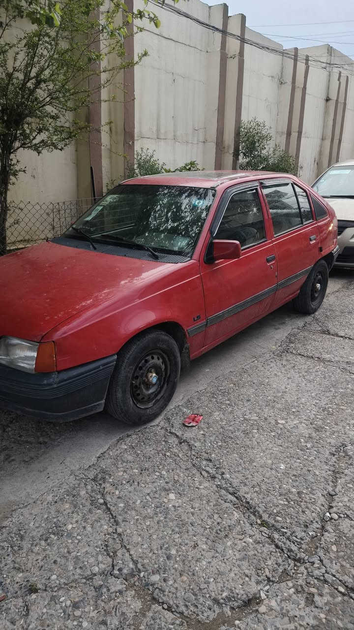 السلام عليكم
كاديت موديل 1991
سنويه لغاية 2031 نينوى
رقم دولي 
شرط التحويل 
كير + تايات + باتري+ هيكل شرط 
المكينه صرف ابيعك فحم 
شرط مامسجله على كابون 
السعر ٢٧ ورقه 
اتصل على الرقم ***********
