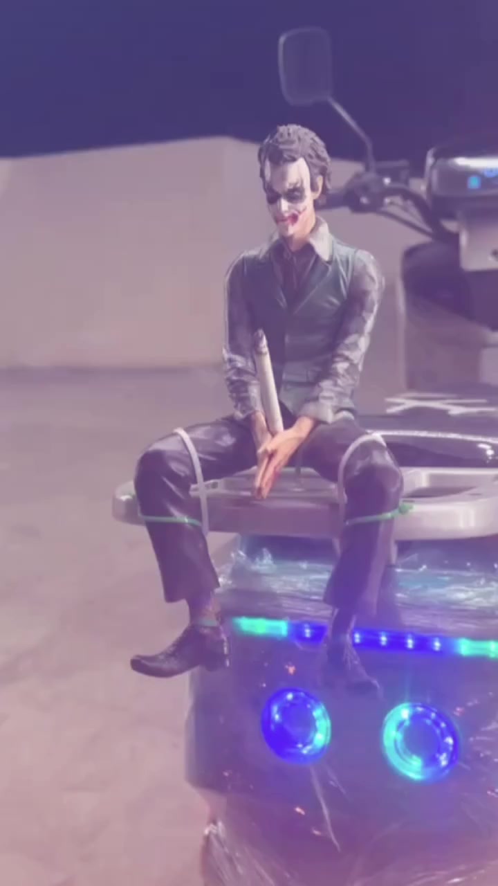 سلام عليكم 
ماطور شحن 318 
ماصارلو 3اشهر من اخذتو نضيف 
قطاره بلشحن 
6بطاريات  ملف 2000 
كلو شغال مايعوزو كلشي 
بلواقع احلى من الصور 
للبيع ب550
واني مابيع بهيج سعر بس محتاج وراح ابيع


**إذا كنت صاحب هذا الإعلان وتريد حذفه لأي سبب، رجاءا أرسل رسالة إلى الدعم الفني**