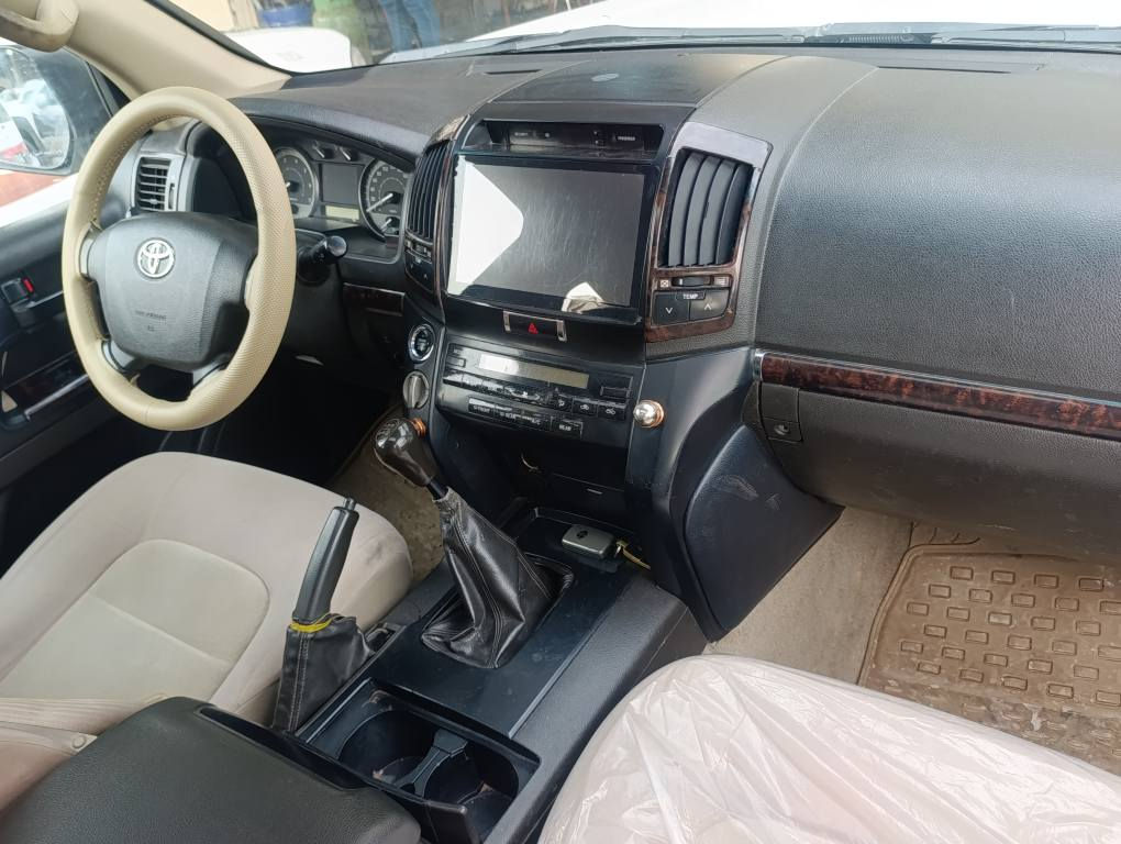 وةنةوشة 2009 بيرةقةم بو فروشتن
*********** السليمانية, العراق
