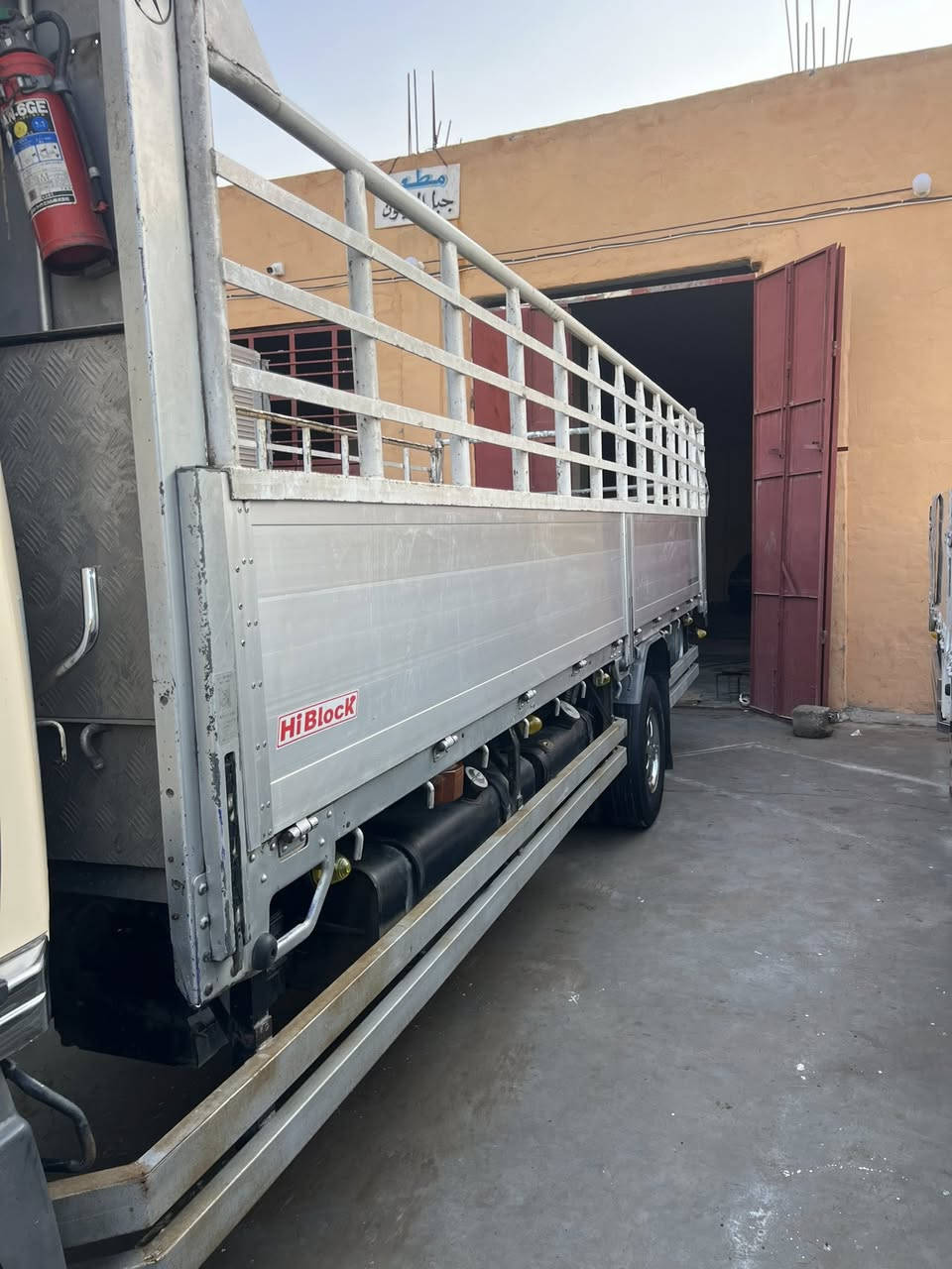 السلام عليكم سياره انكر للبيع موديل 94
رقم بابل سته وربع بلادي مكينه 80عادي  العنوان واسط الصويرة ***********
