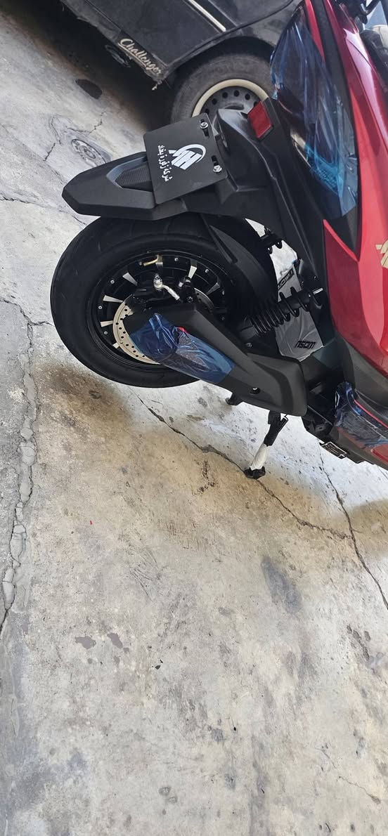 سكنس موديل 2026
5بطاريات مسطره يعني أكبر حجم انطيك شرط
3نمره 
60سرعه حقيقي 
نضام بك 
استاند موبايل 
استاند صفحه كهربائي 
ملف 2000
ليت زينون ناصي عالي 
مطور مستخدم شهرين فقط نظافه فووول
احلا من الصور 
#السعر550 وبي مجال 
العنوان موصل الأيسر 
***********
