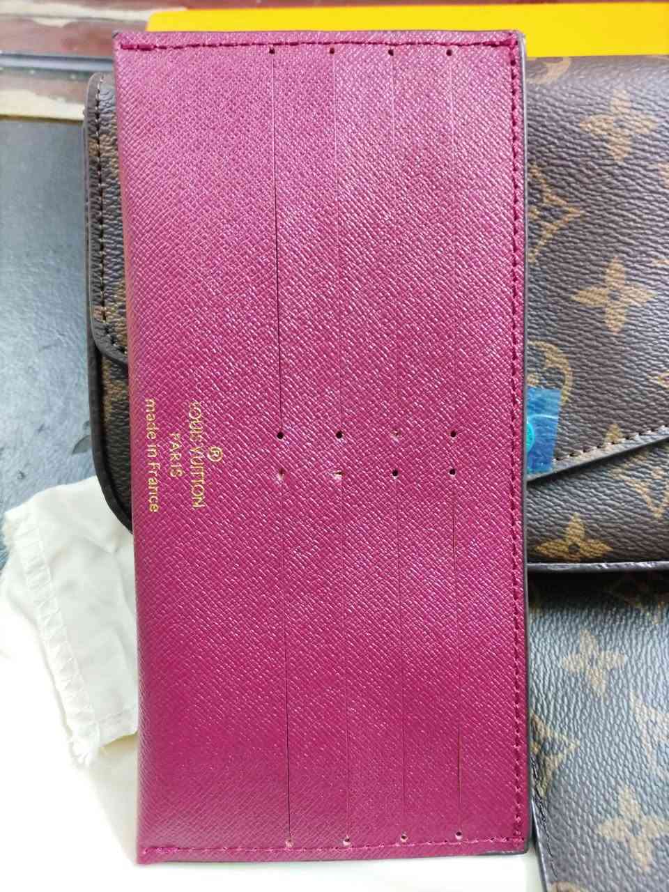 حقيبة لويس فيتون وياها جوزدان ومحفضة السعر 40 مع التوصيل


**إذا كنت صاحب هذا الإعلان وتريد حذفه لأي سبب، رجاءا أرسل رسالة إلى الدعم الفني**