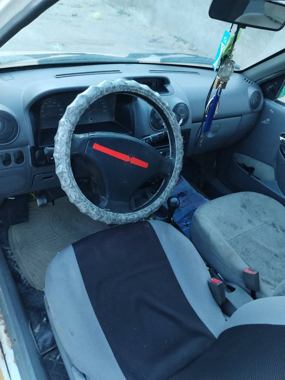 السلام عليكم  سايبه موديل 15 باب السايق ابدل حداديه جديده كير شرط مكينه بدايت بخار بس ماتنقص شرط السعر 30 وبيه مجال بصيط *********** ملاحضه مكاني  كربلاء مشروع وطني واني خادم
