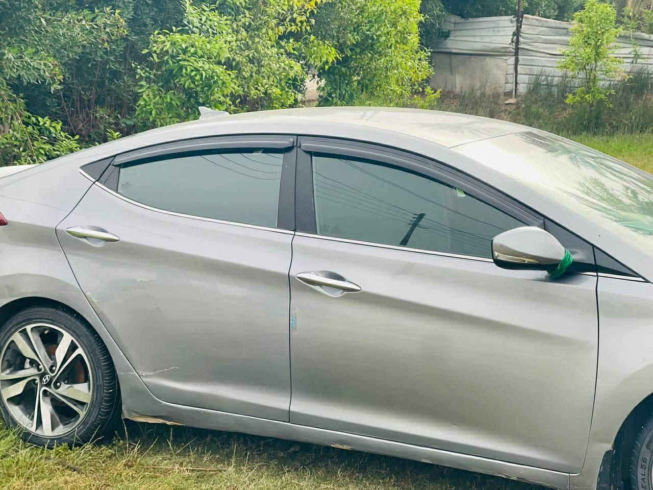 السلام عليكم
متوفر النترا للبيع موديل 2015

وارد أمريكي 

الضرر 3قطع صبغ أبيعك حزام بس هيه اقل الحزام

السعر103وبيه مجال

العنوان بابل المحاويل 

الرقم ***********
