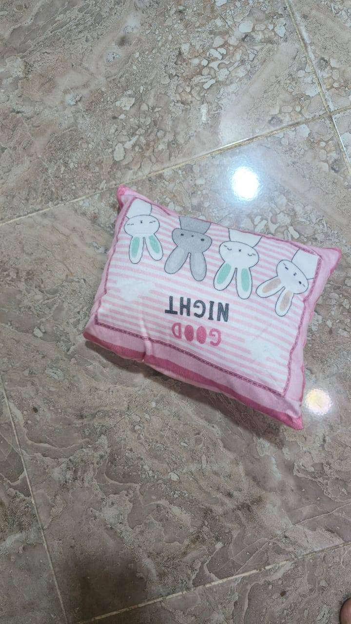 مفرش وردي طفل .... السعر 20  متكون من هالقطع ... العنوان ... الزبير محلة الشمال


**إذا كنت صاحب هذا الإعلان وتريد حذفه لأي سبب، رجاءا أرسل رسالة إلى الدعم الفني**