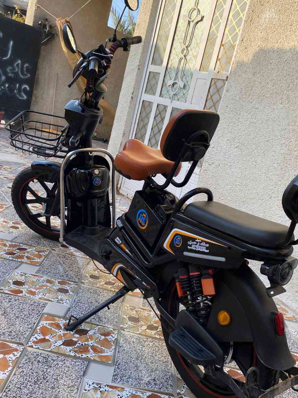 دراجه شحن للبيع جديده استعمال قليل موديل ٢٥ مكانهه ابوغريب الحصوه النصروالسلام السعر    ٣٥٠ مجال بصيط ***********   ***********
