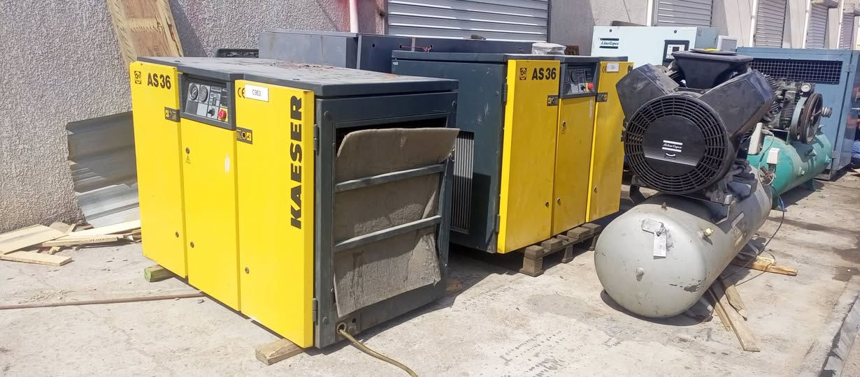 السلام عليكم مستعدين لصيانه جميع انواع الضاغطات الهواه (العنوان بصره صناعيه حمدان جملونات الجديده شارع الخدمي ب شارع رقم ٤)*********** البصرة, العراق
