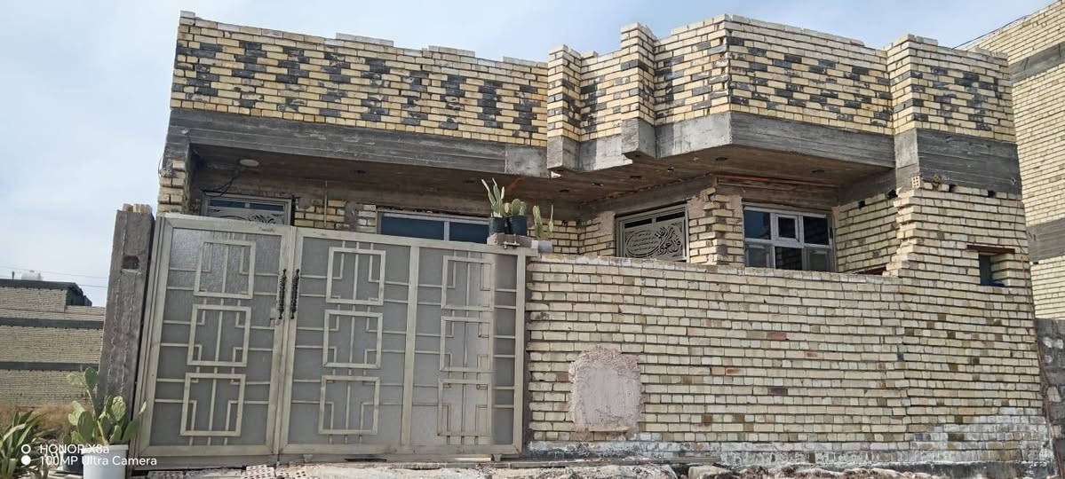 يا الله السلام عليكم بيت للبيع حي الامير قطع الطاقة رقم القطعة 496 ركن مقاطعة 13 مساحة 200 متر ضهر شارع 20 طابق واحد مطلوب قرض الاسكان الاستفسار خاص او على الرقم ‏‪***********‬‏ شارع البرج
