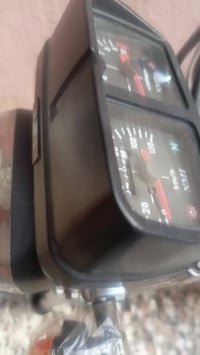 دراجة • بدون أوراق • المجر الكبير