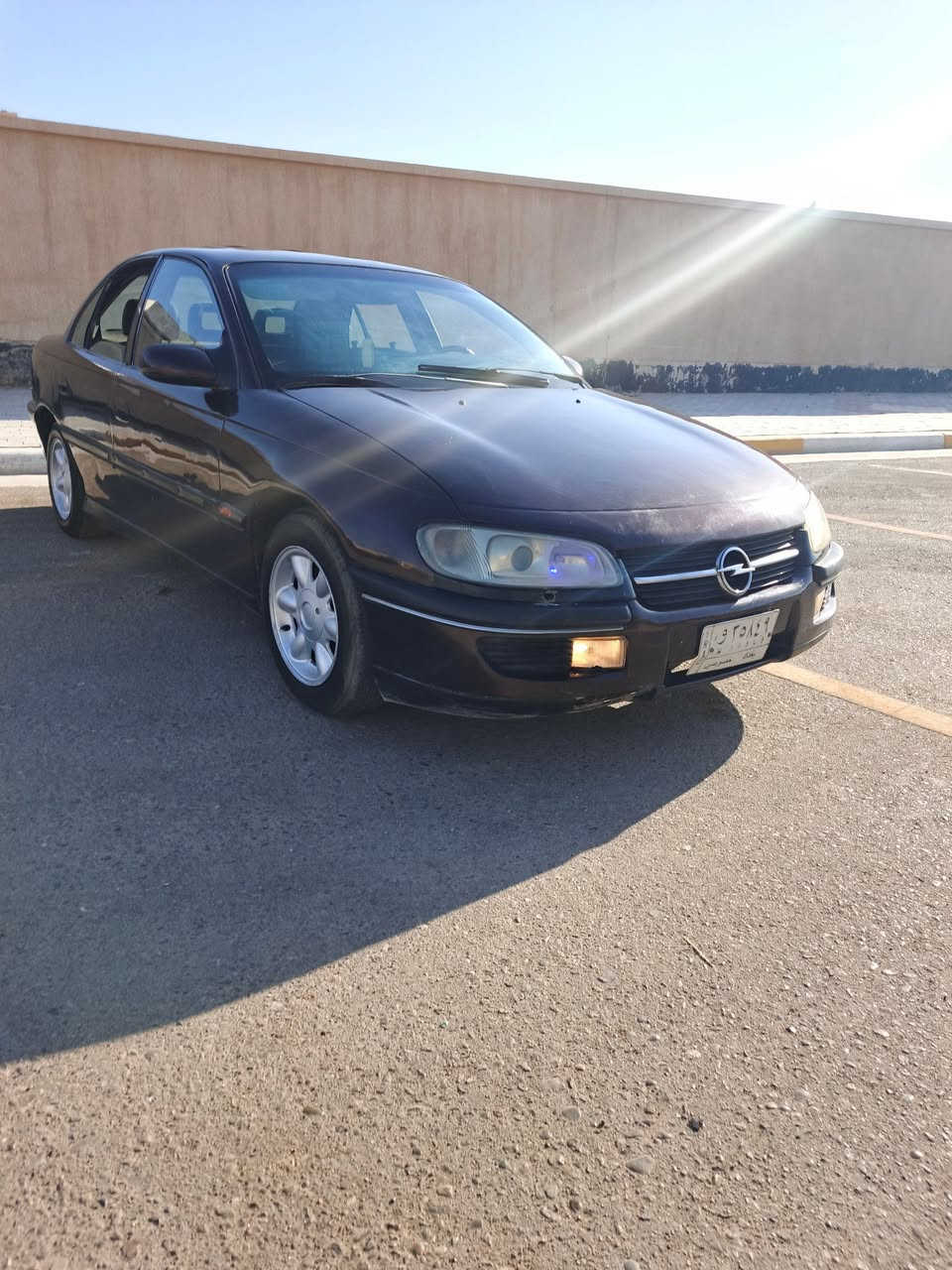 للبيع أوبل بزون🇧🇪 موديل 1992 مكفوله من الضربهه منضومه زنون تخم تاير رياضي جديد مكينه2.5 أو 2500 شلعه ومعدل خير من الله معروف الأماني بل رزانه بل شارع  ال سعر 34 وبين حك جينك  مكاني كربلاء المقدسة للستفسار اتصل 🗣📲📞 ***********
