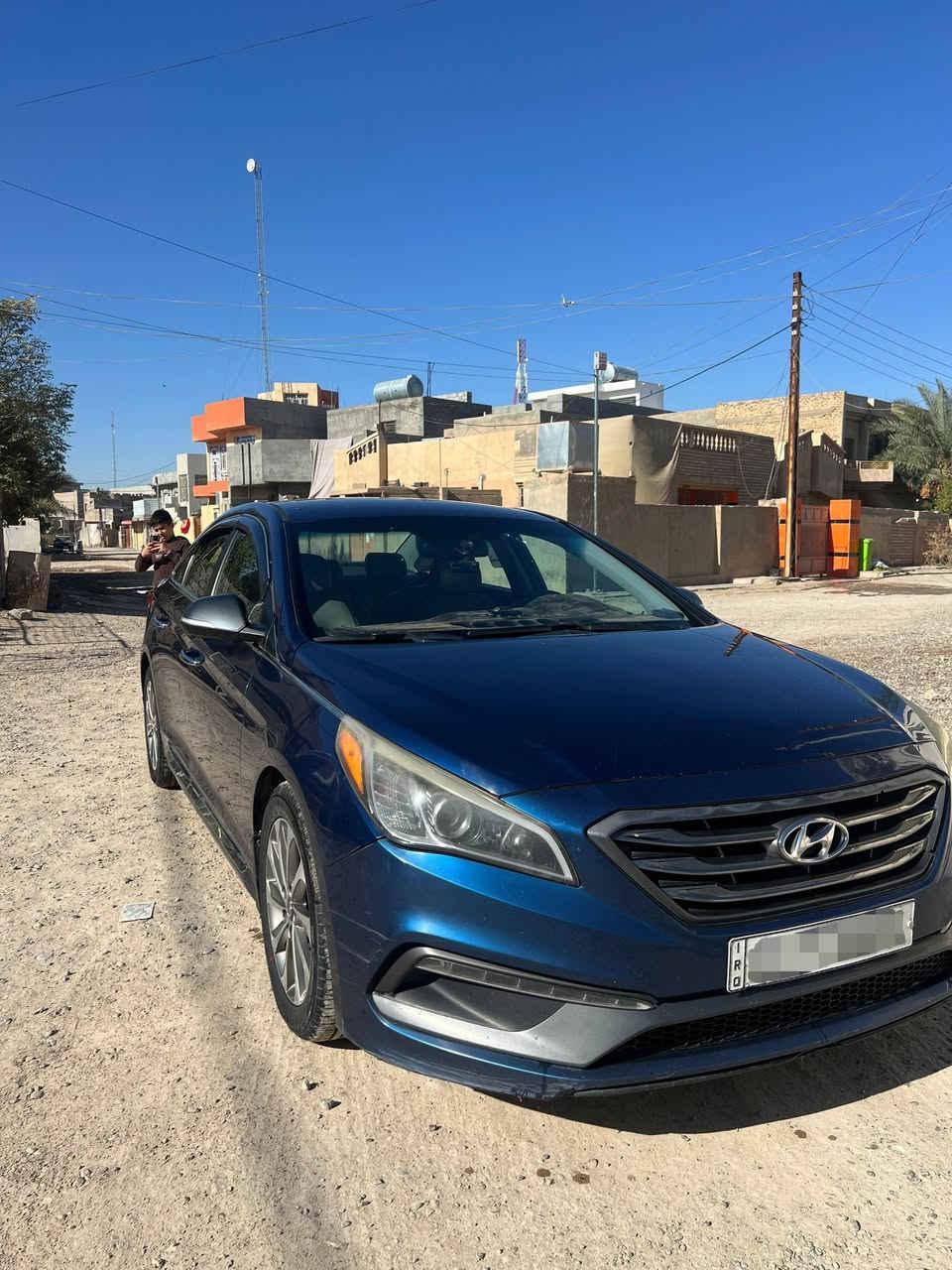 سوناتا 2016 سبورت فول عدا الفتحه رقم بغداد انگليزي سياره جديده جاهزه بدون اي نقص ظررها تبديل قطعتين بلادي نفس اللون وجاملغ صبغ بدون ايرباك تخم تاير گير محرك كله جديد محركها 2400 وارد امريكي *********** السعر 120
