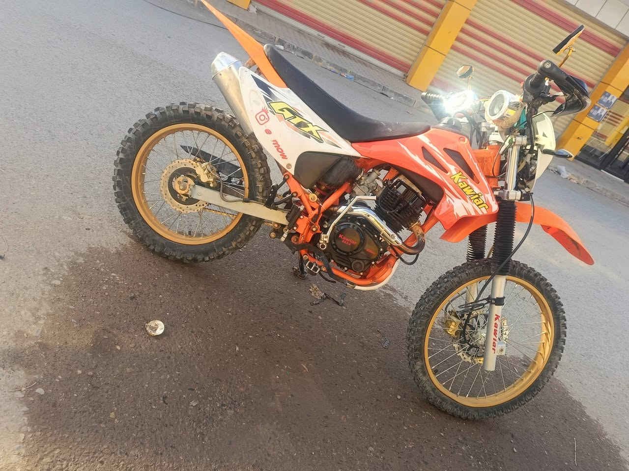 لبيع تصل سعر  مليون .....***********
