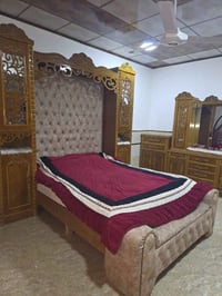 للبيع • توصيل • أثاث غرفة نوم