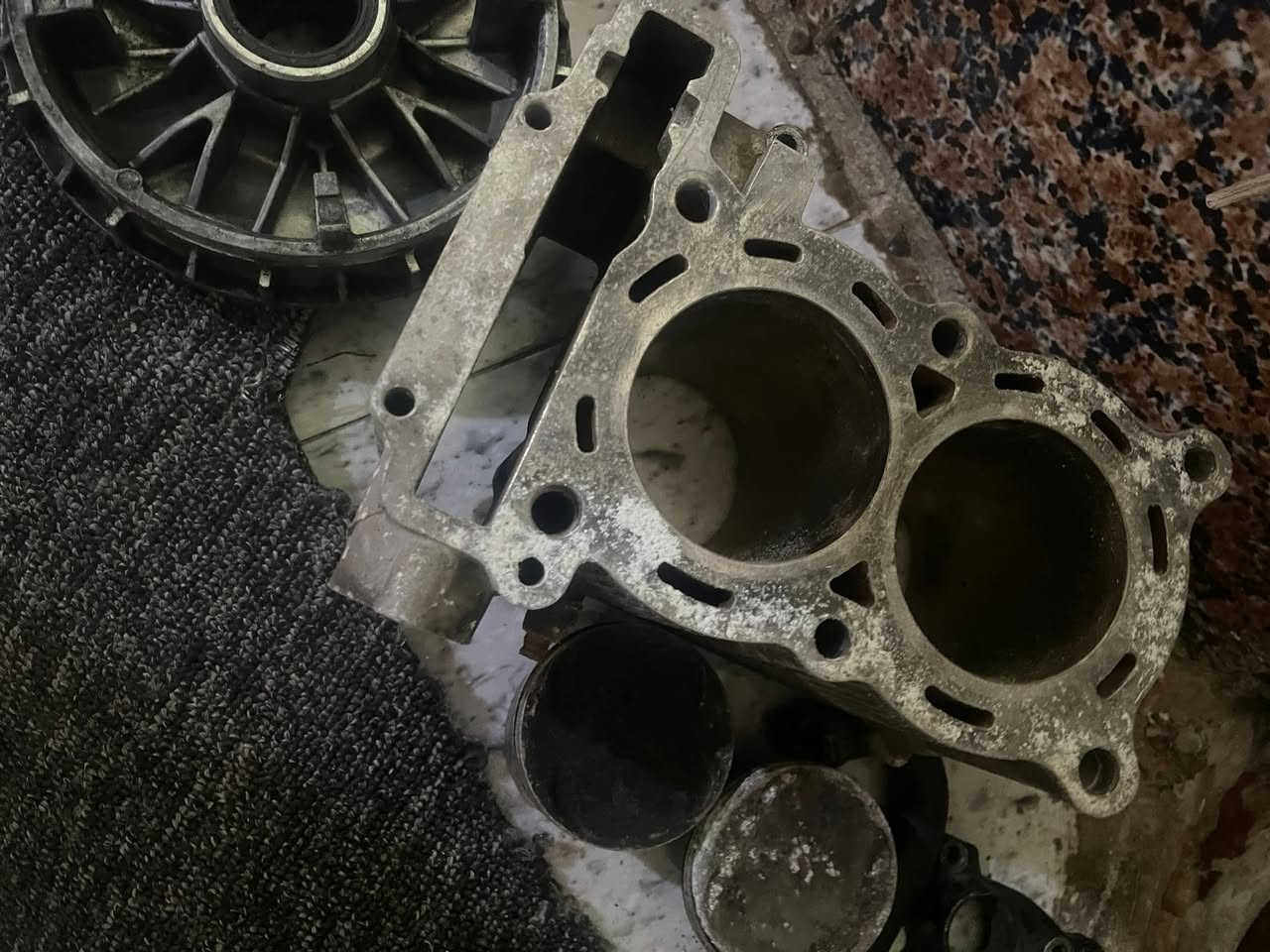 غراض تي ماكس مكينه 500 كلج امامي حاويه وكاور عاوج اربع ولفات وسلندر هوا وبساتمه ومرايات وقبق هوا وبوريته السعر واتساب ***********
