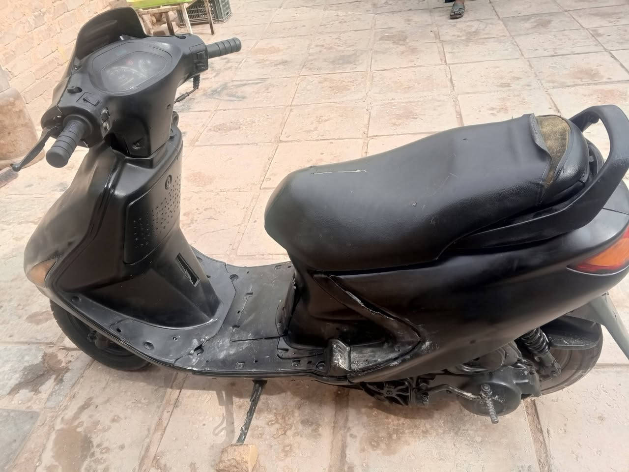 دراجه فراشه للبيع السعر 350وبيه مجال مكاني ابو صخير ***********
