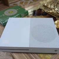 اكس بوكس وان اس • ٥٠٠جيجا • ألعاب مثبتة