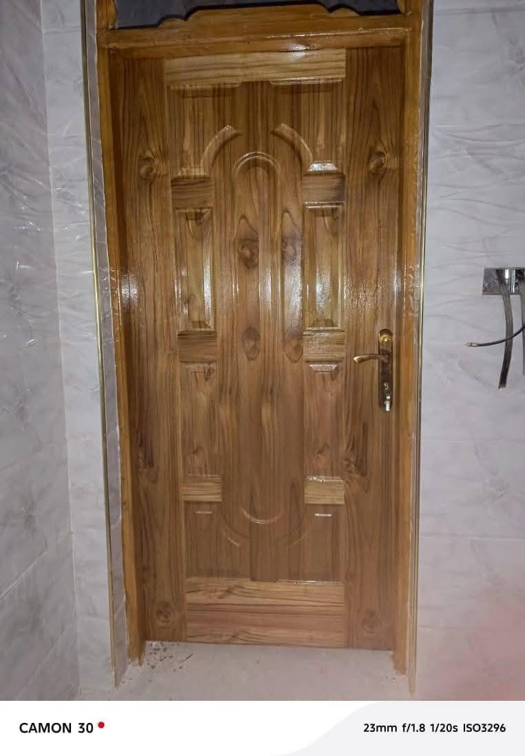 السلام عليكم عقار للبيع بحي الميلاد
-مساحه 50 متر حرف ( T ) موقع مميز

- رقم العقار ٤٥٥٦٥

قريب على جوهرة العرب و قريب على مدرسة العاديات

(شارع واحد عن المدرسة)

-بناء جديد مال جناي كلشي كامل بي 

- التبليط راح يوصلة (الرصيف كامل مقرنص باقي بس التبليط) 

- مطبخ + صالة سيراميك للأخير وسقف ثانوي

+ غرفة بورك + سقف ثانوي 

مكلف بالنشر الخاص مغلق

للأستفسار ومعرفة السعر يرجى الاتصال والمراسلة على الرقم يوجد واتساب

***********
