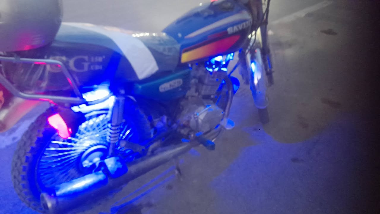 السلام عليكم دراجة نامة.  برو موديل 2019دراجة كاملة كهربائيات بلكامل شغالة جامرلوغ امامي جديد دشبول جديد لاتنقيص ولاتبخير محرك مفتوحه مره وحده اوراق كرتونية السعر 375وبيه مجال المكان جلولاء المرور للا ستفسار عل رقم *********** هاذ بي واتساب وهاذ اتصل علي ***********
