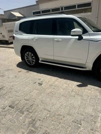 لاندكروزر • موديل ٢٠٢٢ • باسمي