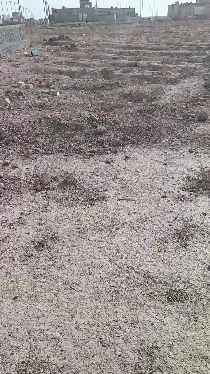 سلام عليكم قطعه ركن للبيع خلف المحكمة الجديده
مساحه 250 / 
***********
