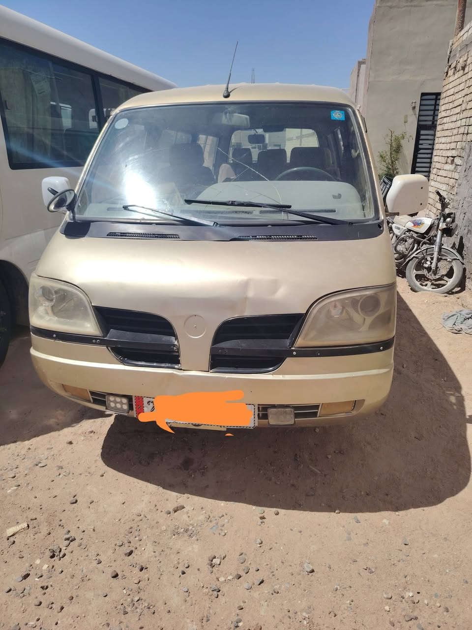 سلام عليكم ورحمه الله وبركاته سياره للبيع فتون سعر ٤٥ وبيه مجال العنوان النجف الاشرف الكوفة الاستفسار ع رقم ***********

