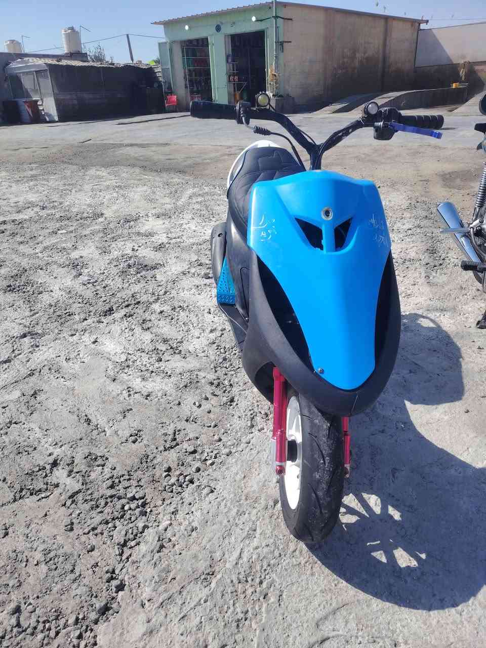 السلام عليكم دراجه ماكس عدله للبيع مال لعب شوفت عينك دراجه خير من الله السعر خاص متواجد مازنجر وهاذ رقمي***********
