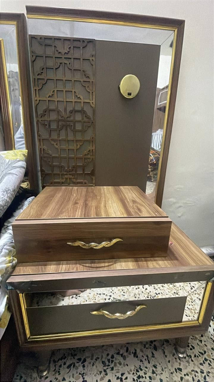 غرفه نوم مستعمله ٦ابواب  خمسه قطع


**إذا كنت صاحب هذا الإعلان وتريد حذفه لأي سبب، رجاءا أرسل رسالة إلى الدعم الفني**