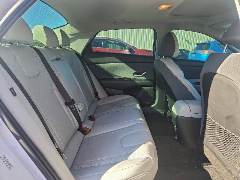 سلام عليكم
هونداي النترا
فول لمتدد 2024
*********** مكاني بابل حي نادر الثانية
السيارة قيد الشحن للعقبه
