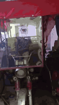 محجل ستوته هوه والجادر مالو السعر 100الف الاتصال 07503607282