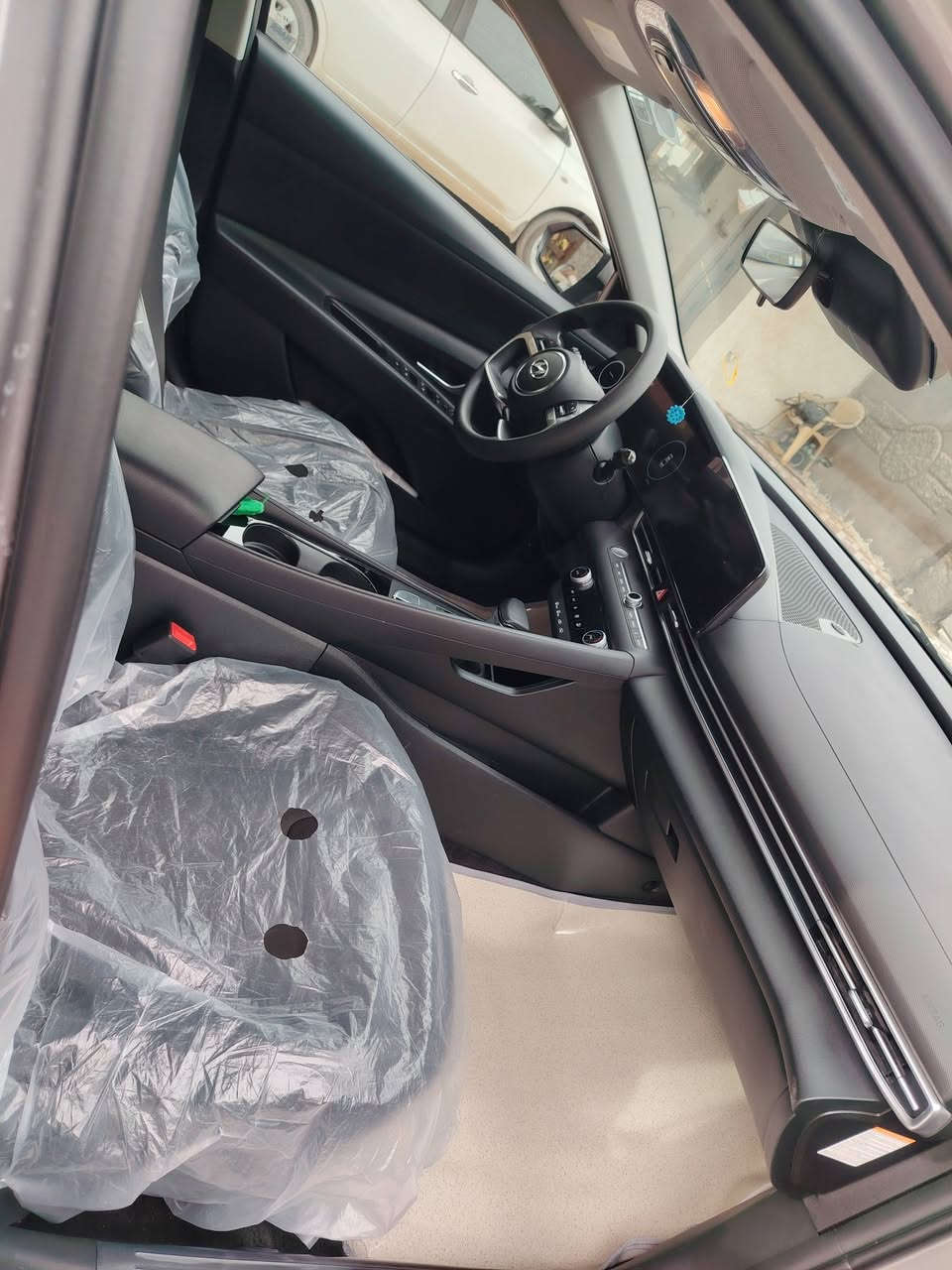 النترا 2024 هايبرد  وارد أمريكي مراوس بتوسان او سورنتو
السياره دخول جديد 
مرقم بابل/ بأسمي
حادثها بس دعاميه اماميه تبديل فقط...
الموصفات
________
بصمه
سايد بريك بصمه
تحديد مسار
قياده ذاتيه
اوتو هولد
محرك 1600gdi
تشغيل عن بعد
شاشه متصله
اربع مودات قياده
رادارات اماميه خلفيه
كامرا خلفيه
مانع انزلق
بصمة ابواب
لد نهاري ليلي
لايت led
اوبعد هواي مواصفات...
__________________
اخوان للاستفسار
الاتصال ع الرقم

‏‪0771182 0344‬‏
