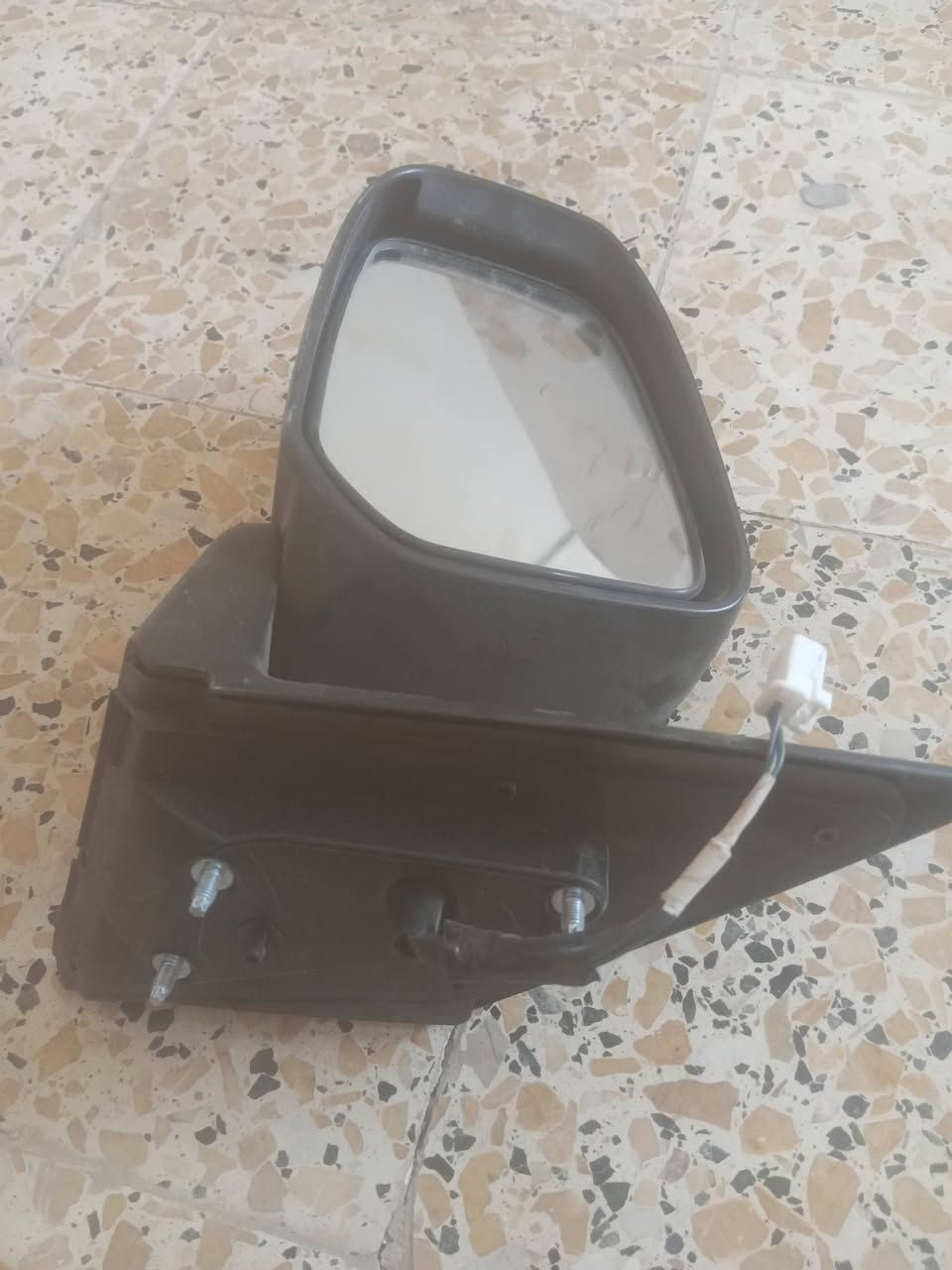 مراية جهة السايق مع شباك دعامية امامية مع راديتر تبريد موديل 20 بسعر مناسب للتواصل الاتصال على الرقم ***********
